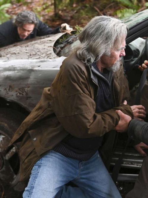 Fire Country S03 Jeff Fahey Brown Jacket